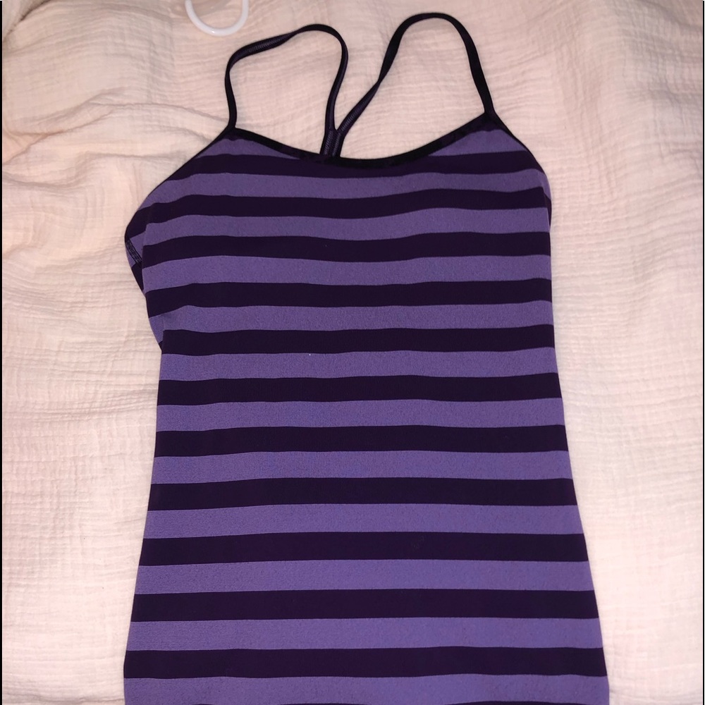 Lululemon tank!